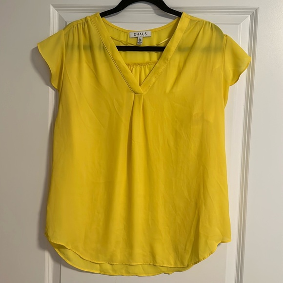 Chaus Yellow Top - Picture 1 of 2